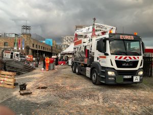 466890_1765180520121